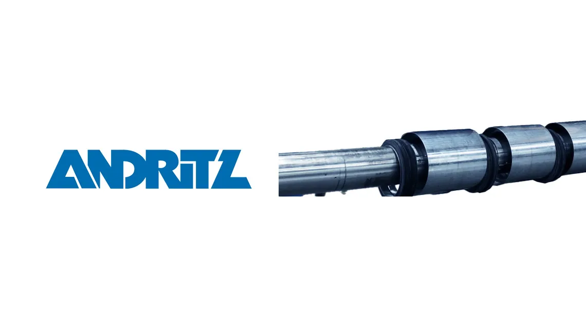 Spreader rolls for the paper industry